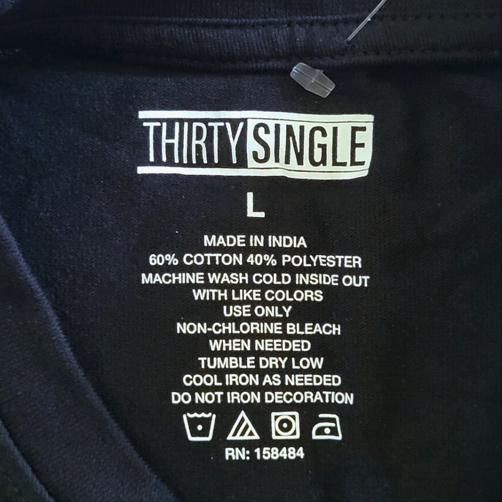 Thirty Single☝️ "King🫅 of Spades♠️" Graphic Tee👕 - NWOT - Picture 5 of 14